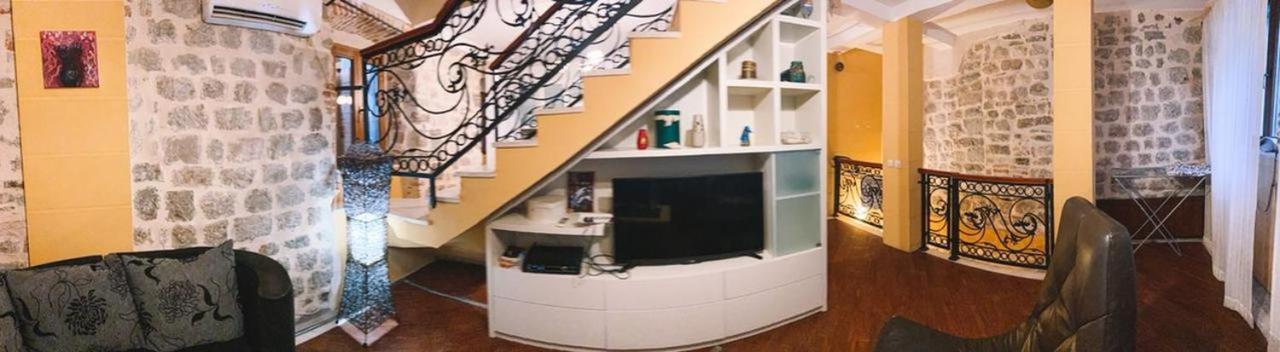 Apartment Belleza Old Town Котор Экстерьер фото