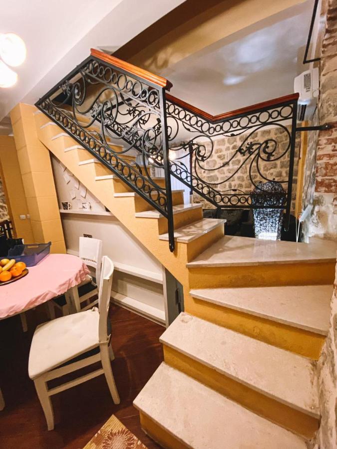 Apartment Belleza Old Town Котор Экстерьер фото